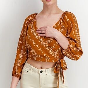 BCBG Paris Floral Stripe 3/4 Sleeve Woven Top     Size M